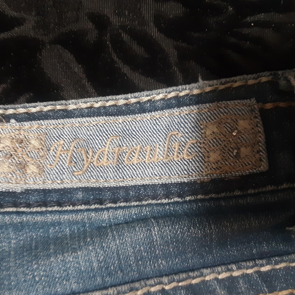 Hydraulic jeans